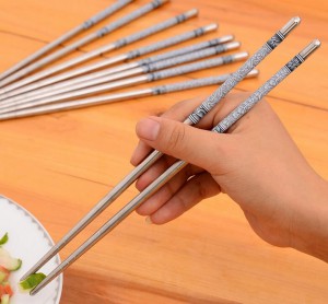 304-Stainless-Steel-korean-metal-font-b-Chopsticks-b-font-for-sushi-Household-Porcelain-Dinnerware-font